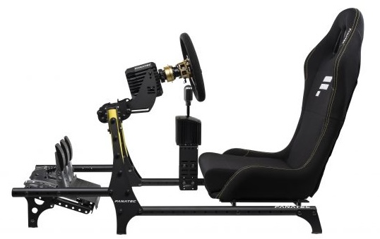 fanatec cockpit.jpeg